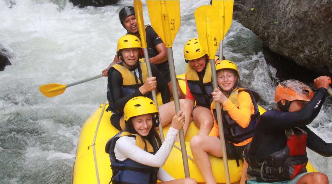 5 Manfaat Rafting untuk Kesehatan Fisik dan Mental